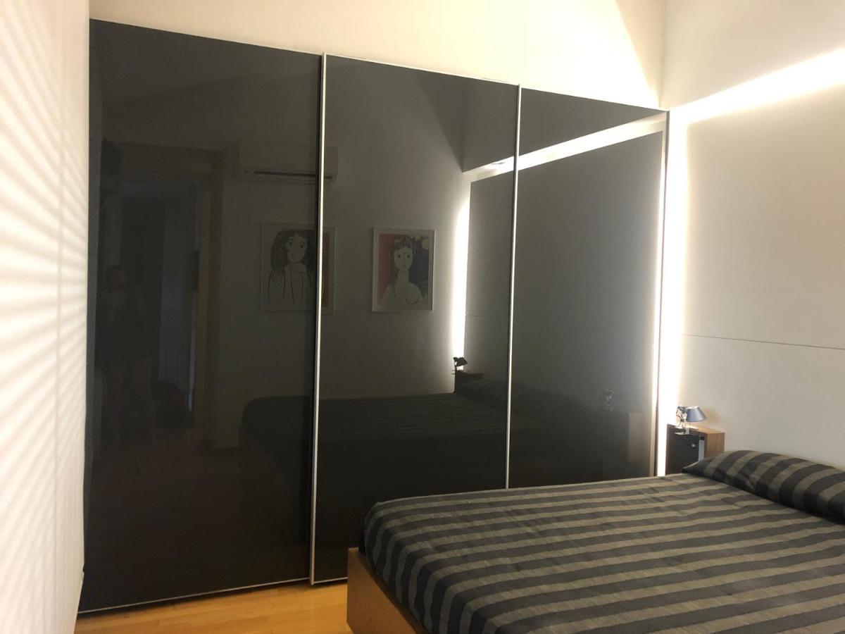 Atico De Diseno Con Terraza En El Centro De Olot Lägenhet Exteriör bild